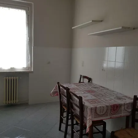 Sabatelli Bed And Car Guest house